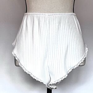 Lace Trim Sleep Shorts